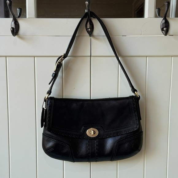 Vintage Coach Y2K/ 90